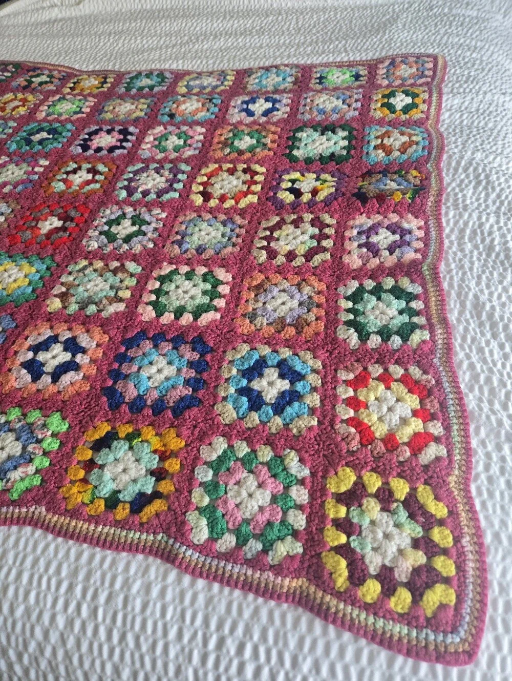 Vintage Granny Sqaures Crocheted Baby Blanket Sofa Throw Chair Blanket
